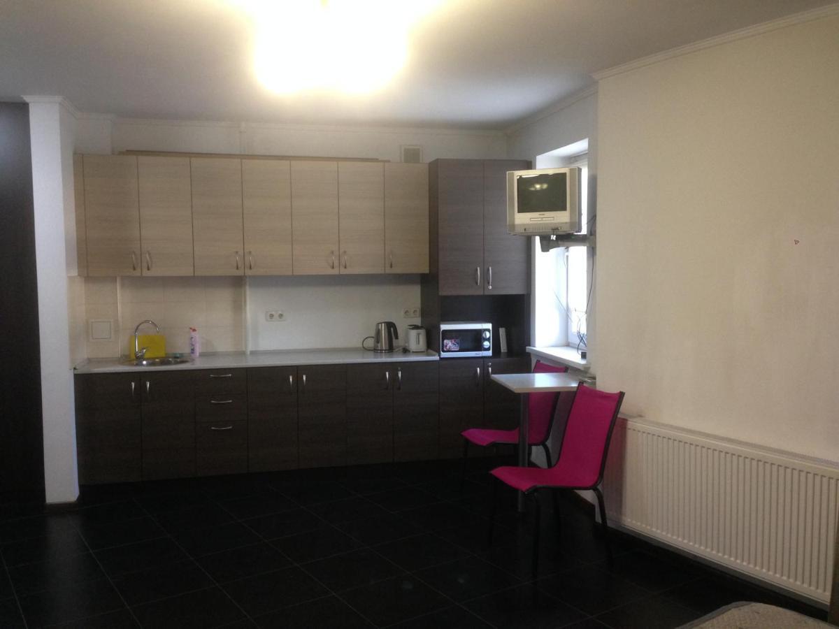 Suite On Railway Station Ivano Frankivsk Bagian luar foto